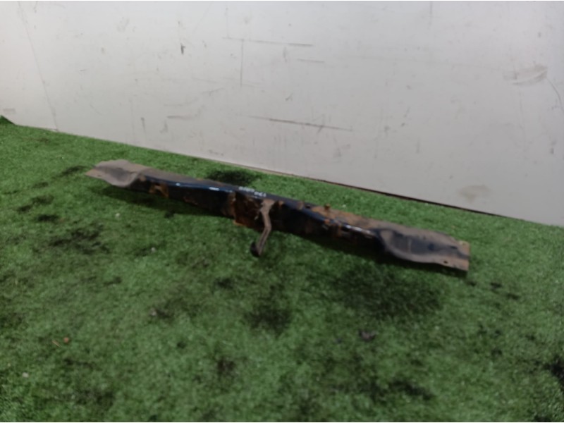 Recambio de travesaño superior para chrysler voyager (rg) 2.5 crd grand voyager limited referencia OEM IAM   