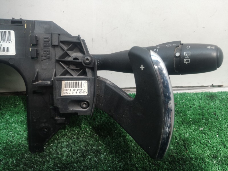 Recambio de mando volante para citroën c4 picasso business class referencia OEM IAM 96644965XT 96644965XT N345657493