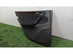 Recambio de guarnecido puerta trasera izquierda para mercedes-benz clase c (w203) berlina 200 compressor (203.045) referencia OE 2