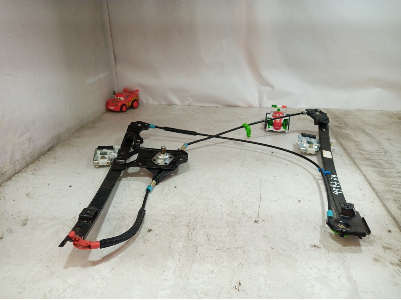 Recambio de elevalunas delantero derecho para volkswagen golf iii berlina (1h1) 1.4 referencia OEM IAM   