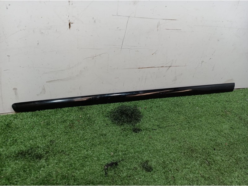 Recambio de moldura para peugeot 307 cc (s2) sport referencia OEM IAM 9634011577 9634011577 9634011577