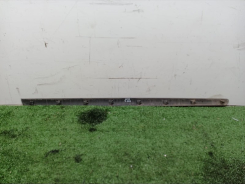 Recambio de moldura para peugeot 307 cc (s2) sport referencia OEM IAM 9634011577 9634011577 9634011577