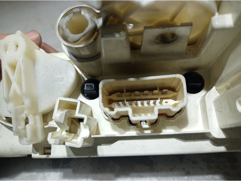 Recambio de mando calefaccion / aire acondicionado para renault megane ii berlina 5p referencia OEM IAM 68420001 68420001 684200