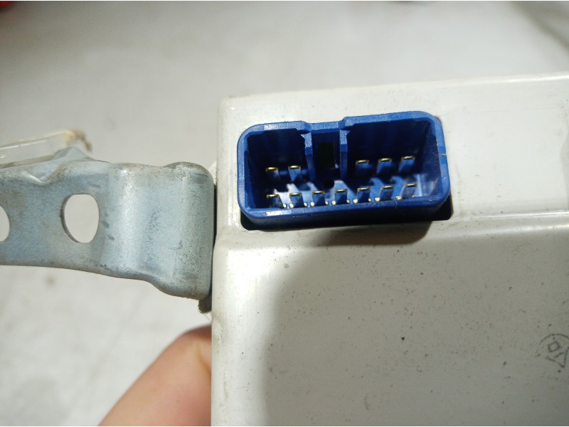 Recambio de modulo electronico para lexus ls400 (ucf20) básico (ucf 20) referencia OEM IAM 8922750010 8922750010 8922750010