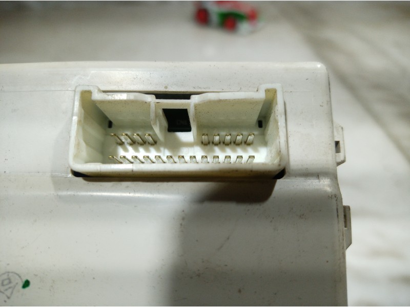 Recambio de modulo electronico para lexus ls400 (ucf20) básico (ucf 20) referencia OEM IAM 8922750010 8922750010 8922750010