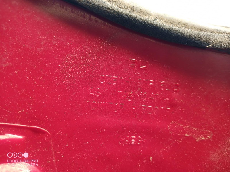 Recambio de piloto trasero derecho para ford focus berlina (cak) ambiente referencia OEM IAM 1M5113404 1M5113404 1M5113404