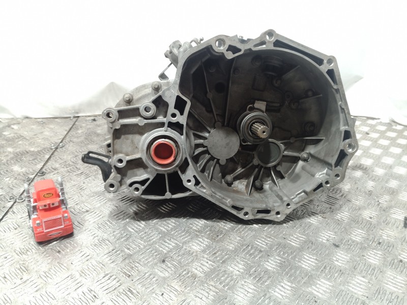 Recambio de caja cambios para opel astra h berlina cosmo referencia OEM IAM 5495775 5495775 5495775