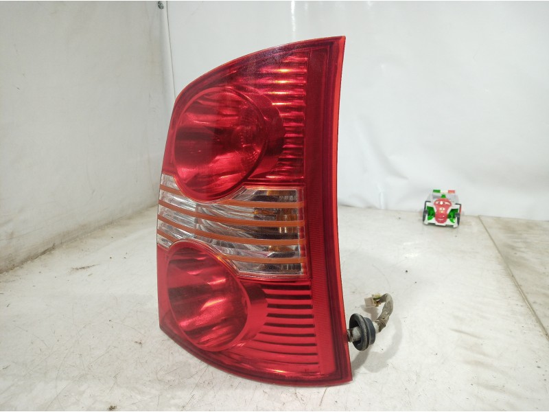 Recambio de piloto trasero derecho para hyundai atos (em) 1.1 gls referencia OEM IAM   