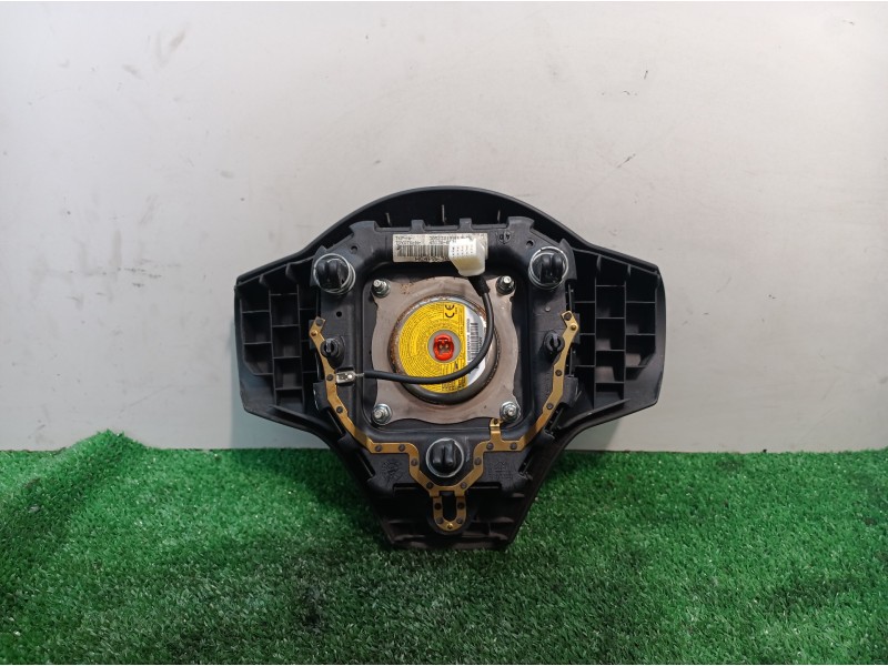 Recambio de airbag volante para toyota yaris (ksp9/scp9/nlp9) básico referencia OEM IAM 305232199FKA 305232199FKA 451300D150D