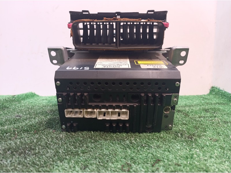 Recambio de sistema audio / radio cd para toyota yaris (ksp9/scp9/nlp9) básico referencia OEM IAM 861200D200 861200D200 861200D2
