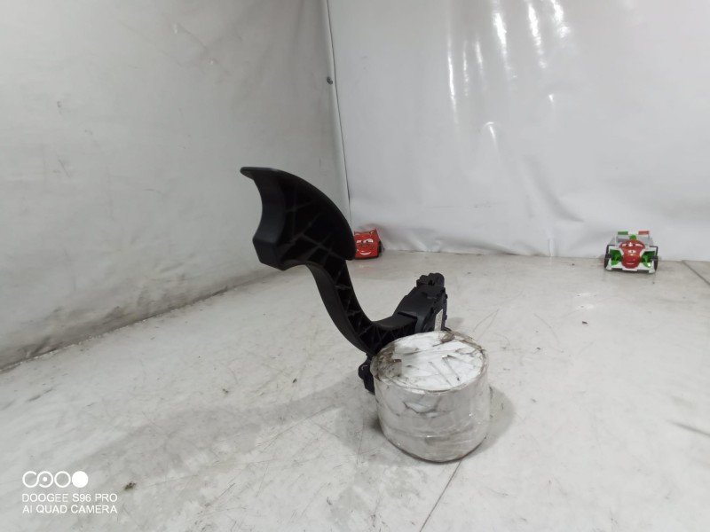 Recambio de pedal acelerador para ford mondeo ber. (ca2) ambiente referencia OEM IAM 6G929F836RC 6G929F836RC 6G929F836