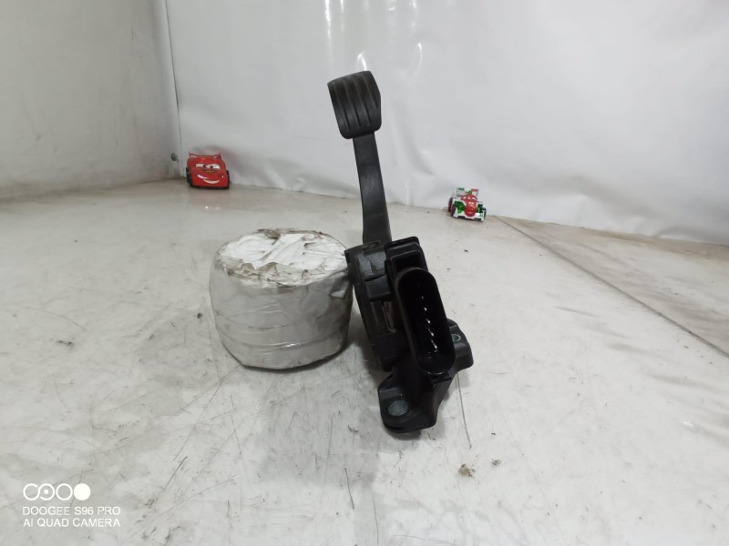 Recambio de pedal acelerador para ford mondeo ber. (ca2) ambiente referencia OEM IAM 6G929F836RC 6G929F836RC 6G929F836