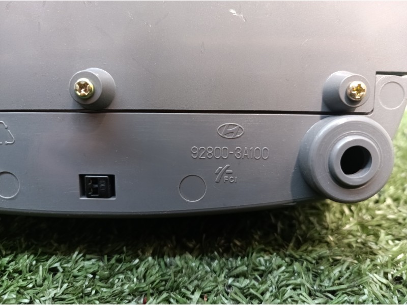 Recambio de luz interior para hyundai trajet (fo) 2.0 gls referencia OEM IAM 928003A100 928003A100 945003A000