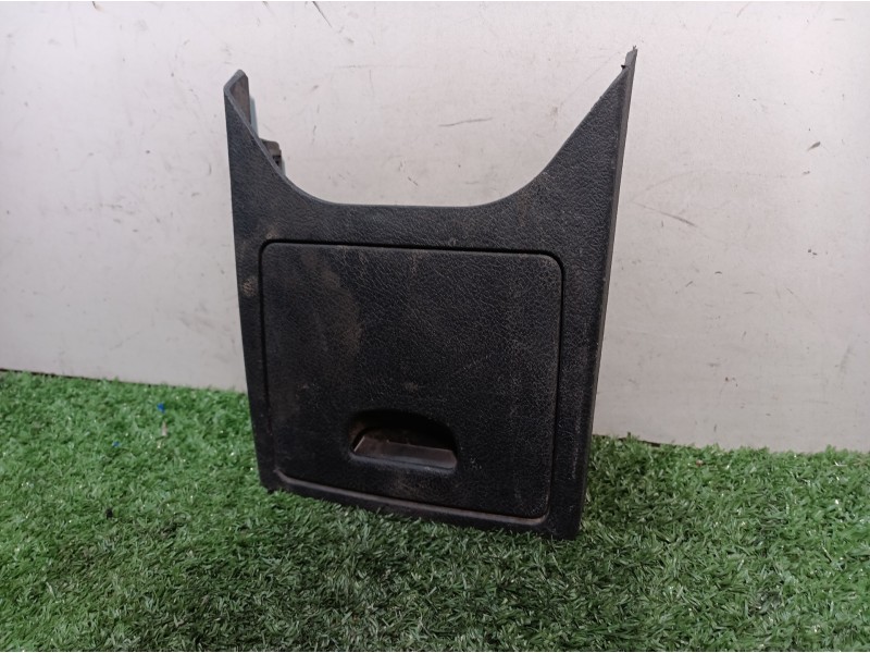 Recambio de guantera para peugeot 207 xs referencia OEM IAM 9644584477 9644584477 A1050015