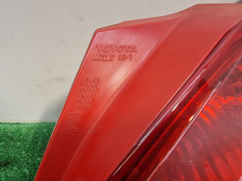 Recambio de piloto trasero derecho para toyota yaris (ksp9/scp9/nlp9) básico referencia OEM IAM   