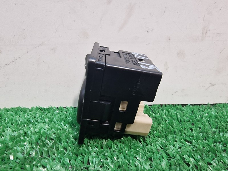 Recambio de mando retrovisor para toyota yaris (ksp9/scp9/nlp9) básico referencia OEM IAM 769746 769746 769746