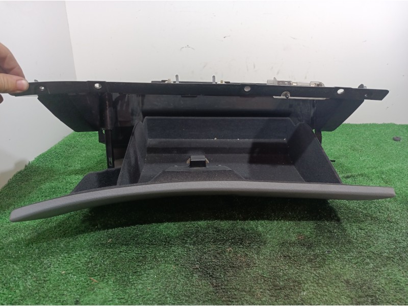 Recambio de guantera para bmw serie 3 berlina (e46) 320d referencia OEM IAM 8203822ZB 8203822ZB 8203822