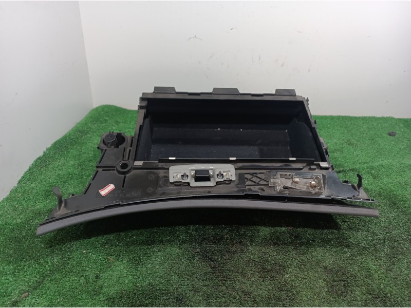 Recambio de guantera para bmw serie 3 berlina (e46) 320d referencia OEM IAM 8203822ZB 8203822ZB 8203822