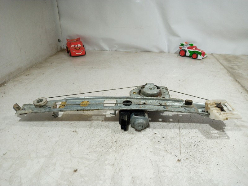 Recambio de elevalunas trasero izquierdo para renault megane ii classic berlina 1.9 dci diesel referencia OEM IAM 440726F 440726