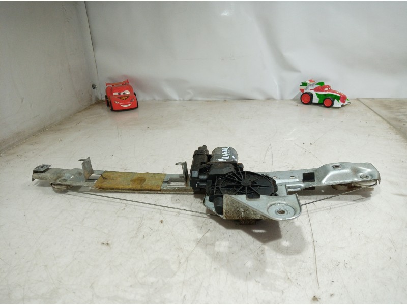 Recambio de elevalunas trasero izquierdo para renault megane ii classic berlina 1.9 dci diesel referencia OEM IAM 440726F 440726