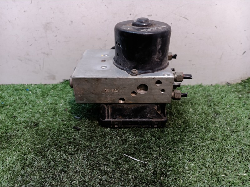 Recambio de abs para chrysler voyager (rg) 2.5 crd grand voyager limited referencia OEM IAM P04721284AB 13005094300 25020409433