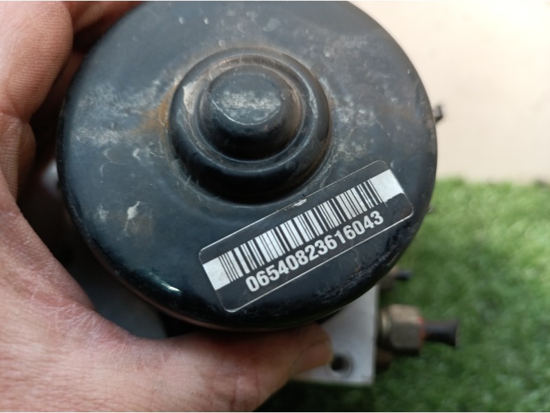 Recambio de abs para chrysler voyager (rg) 2.5 crd grand voyager limited referencia OEM IAM P04721284AB 13005094300 25020409433