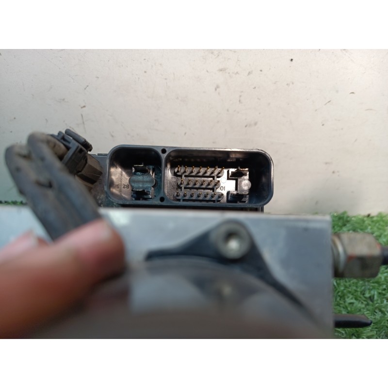 Recambio de abs para chrysler voyager (rg) 2.5 crd grand voyager limited referencia OEM IAM P04721284AB 13005094300 25020409433
