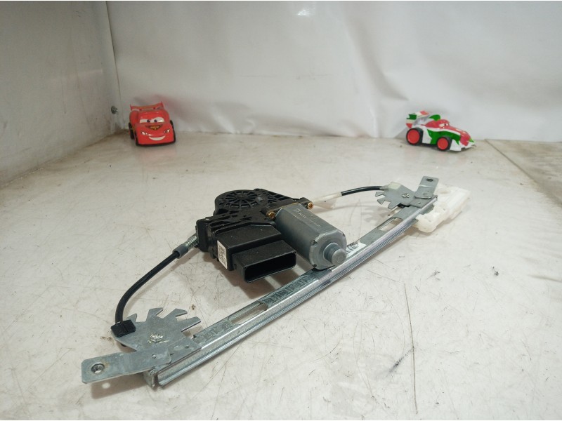 Recambio de elevalunas trasero derecho para volkswagen golf v variant (1k5) advance referencia OEM IAM 850577 850577 850577