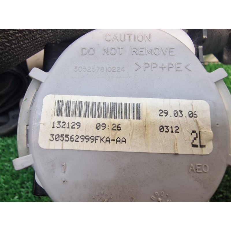 Recambio de cinturon seguridad delantero izquierdo para toyota yaris (ksp9/scp9/nlp9) básico referencia OEM IAM 305562999FKA 305