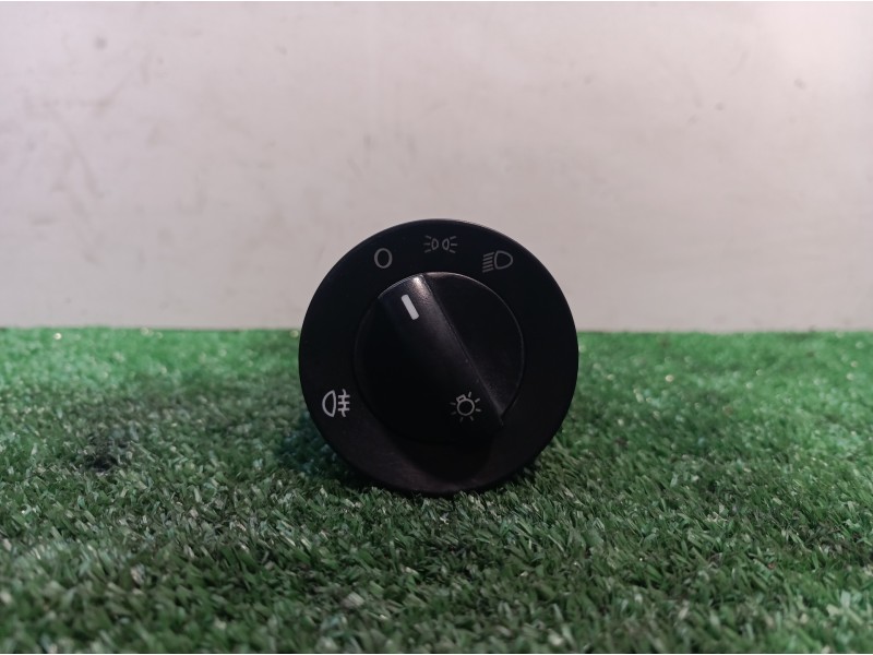 Recambio de mando luces para volkswagen polo (9n1) conceptline referencia OEM IAM 6Q0941531B 6Q0941531B 6Q0941531