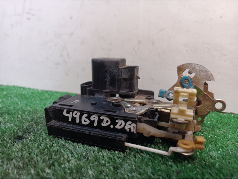 Recambio de cerradura puerta delantera derecha para chevrolet kalos 1.4 sx sport referencia OEM IAM   