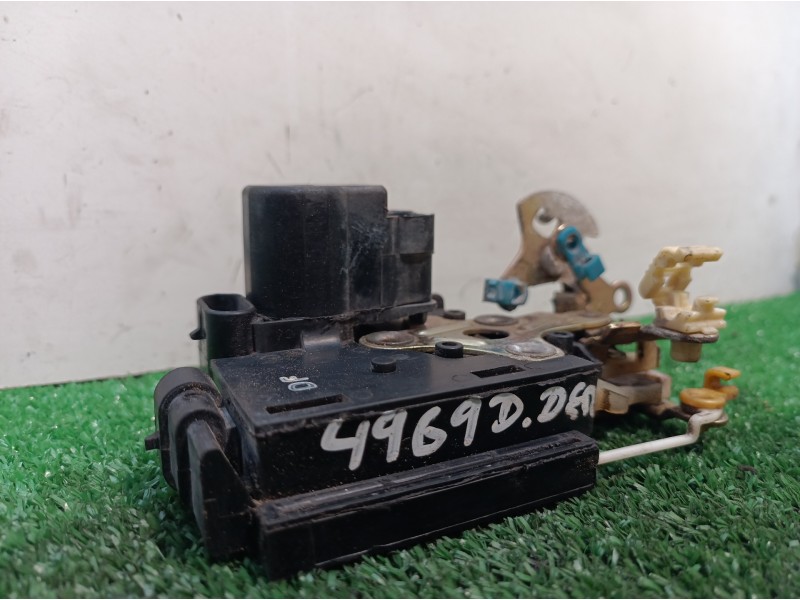 Recambio de cerradura puerta delantera derecha para chevrolet kalos 1.4 sx sport referencia OEM IAM   