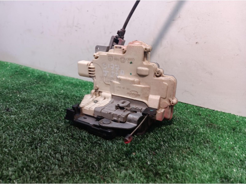 Recambio de cerradura puerta trasera izquierda para seat altea (5p1) sport referencia OEM IAM 5P0839011 5P0839011 5P0839011