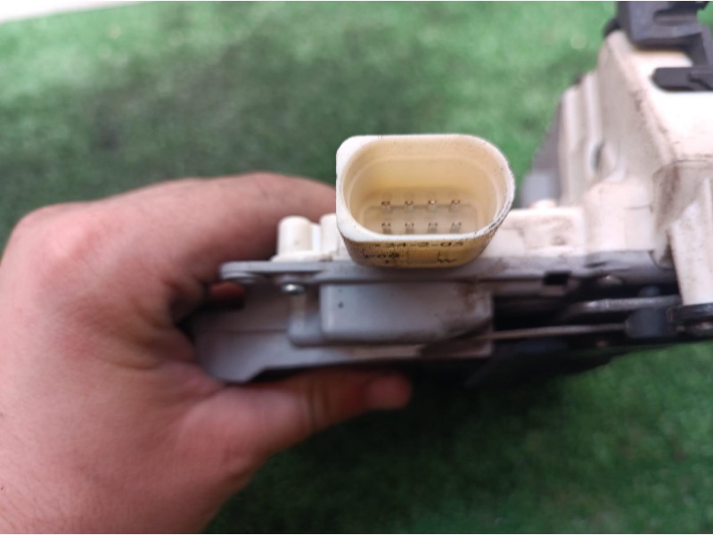 Recambio de cerradura puerta trasera izquierda para seat altea (5p1) sport referencia OEM IAM 5P0839011 5P0839011 5P0839011