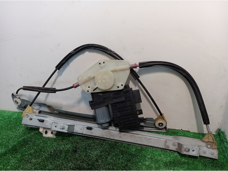 Recambio de elevalunas delantero derecho para citroën c4 picasso business class referencia OEM IAM 9682495580 9682495580 400964D