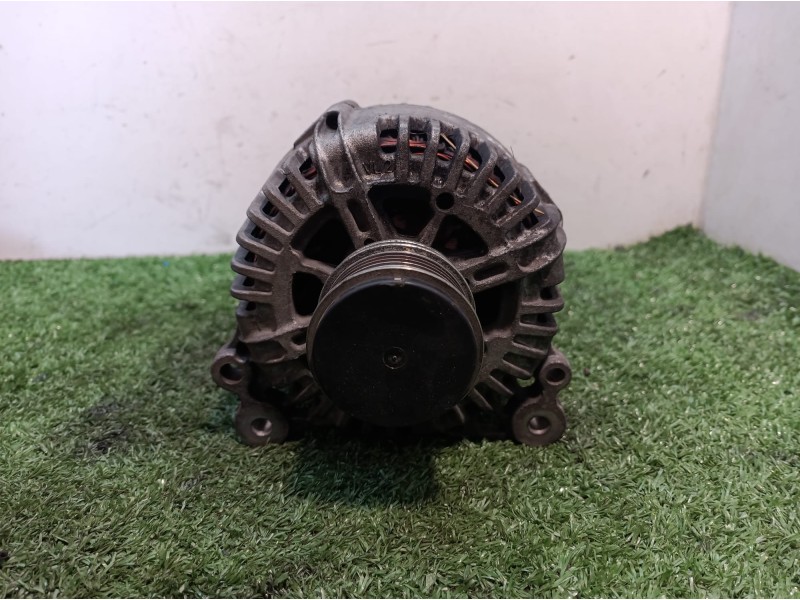 Recambio de alternador para skoda octavia berlina (1z3) referencia OEM IAM 06F903023C 06F903023C 2542695F