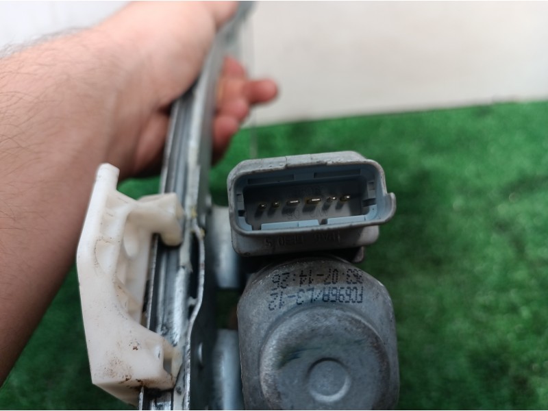 Recambio de elevalunas trasero izquierdo para citroën c4 picasso business class referencia OEM IAM 401786A8 401786A8 440787E