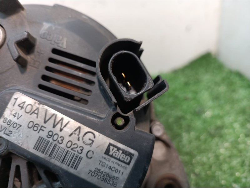 Recambio de alternador para skoda octavia berlina (1z3) referencia OEM IAM 06F903023C 06F903023C 2542695F