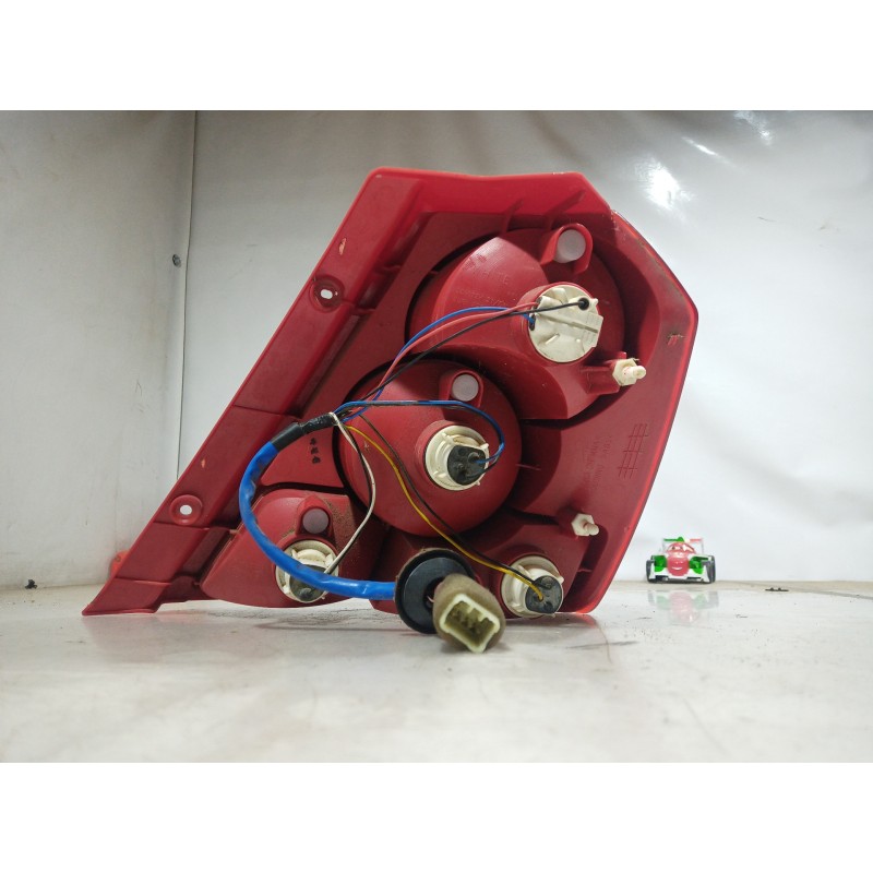 Recambio de piloto trasero izquierdo para chevrolet kalos 1.4 sx sport referencia OEM IAM 300266 300266 300266