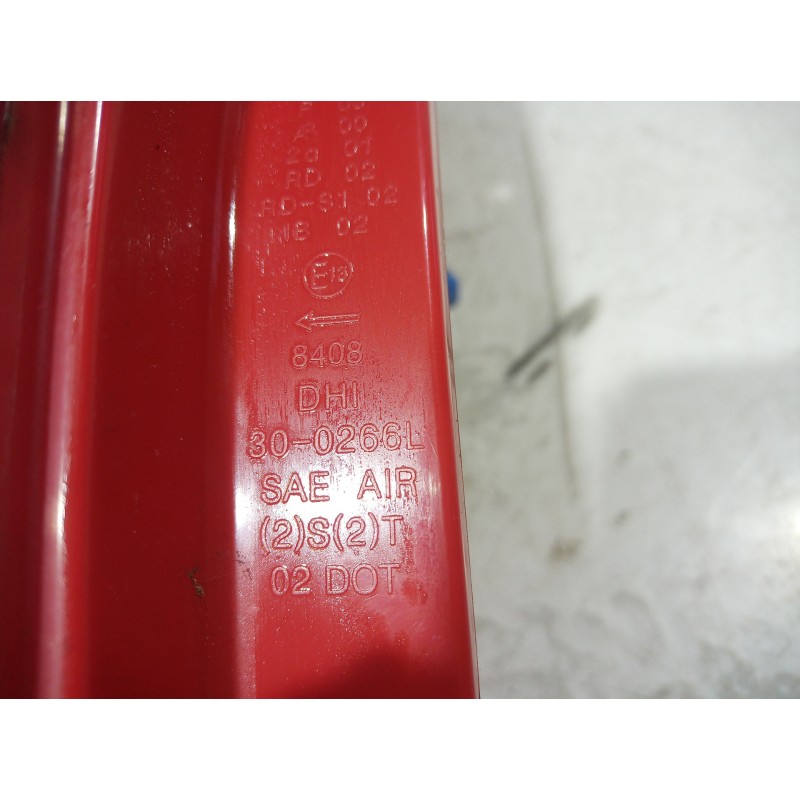 Recambio de piloto trasero izquierdo para chevrolet kalos 1.4 sx sport referencia OEM IAM 300266 300266 300266