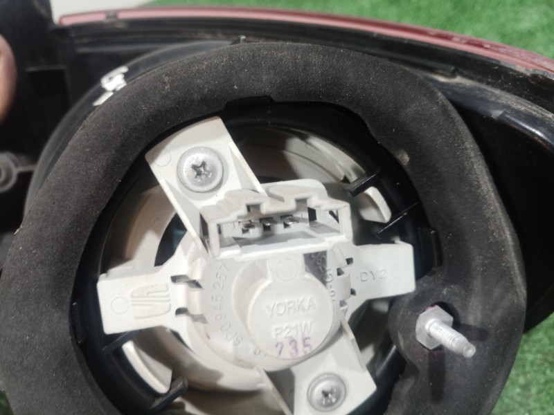 Recambio de piloto trasero izquierdo para seat altea (5p1) sport referencia OEM IAM 5P0945095D 5P0945095D 5P0945095D