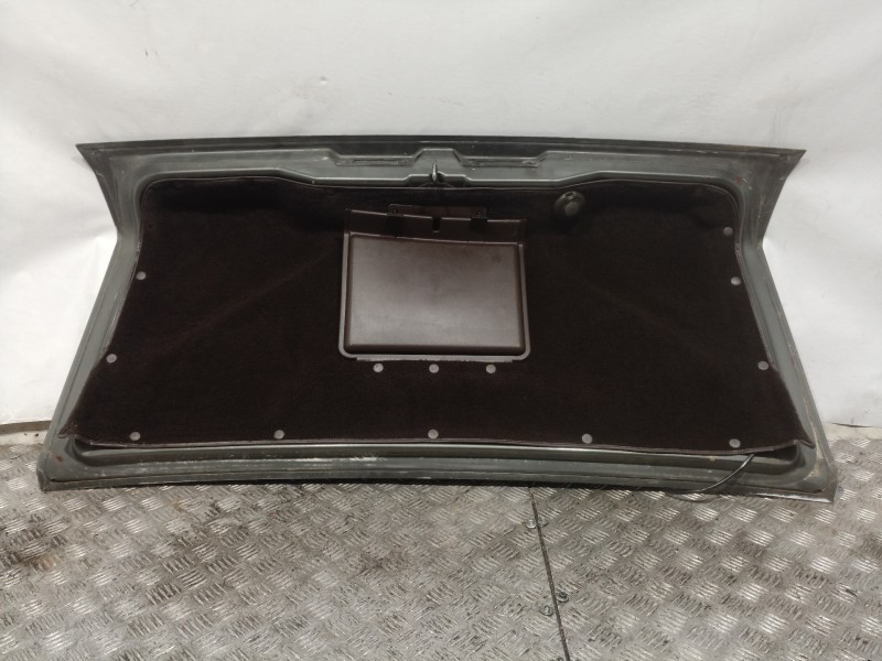 Recambio de tapa maletero para maserati biturbo 425 referencia OEM IAM   