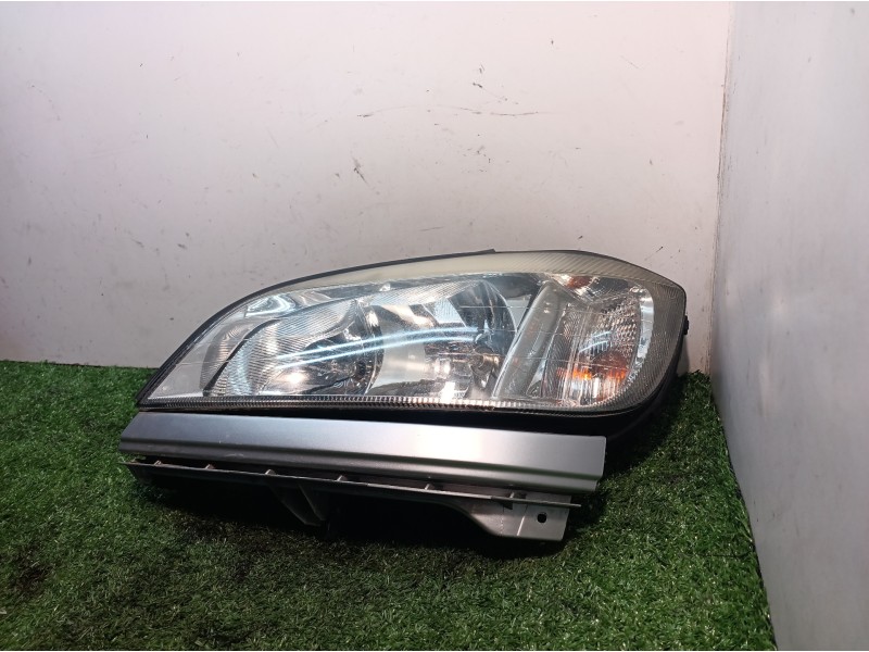 Recambio de faro izquierdo para opel zafira a design edition referencia OEM IAM 89100054 89100054 89100054
