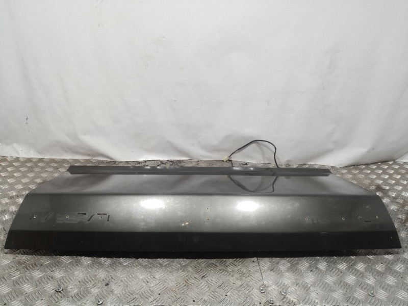 Recambio de tapa maletero para maserati biturbo 425 referencia OEM IAM   