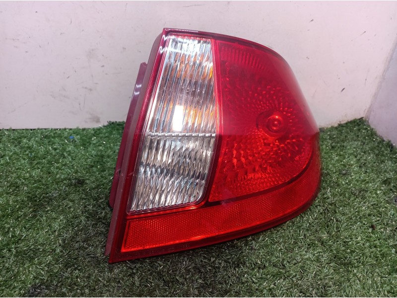 Recambio de piloto trasero derecho para hyundai getz (tb) 1.5 crdi referencia OEM IAM 924021C5XX 924021C5XX 924021C5XX