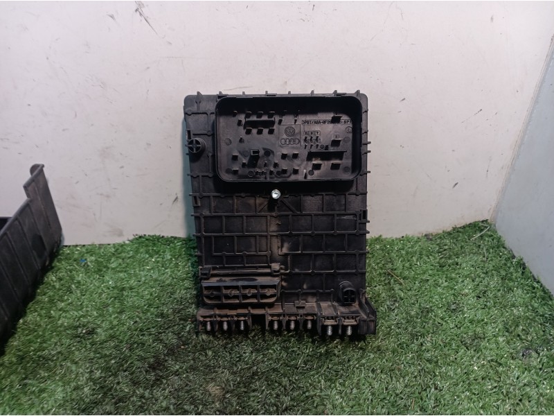 Recambio de caja reles / fusibles para volkswagen passat berlina (3c2) advance referencia OEM IAM 1K0937132F 1K0937132F 1K093713