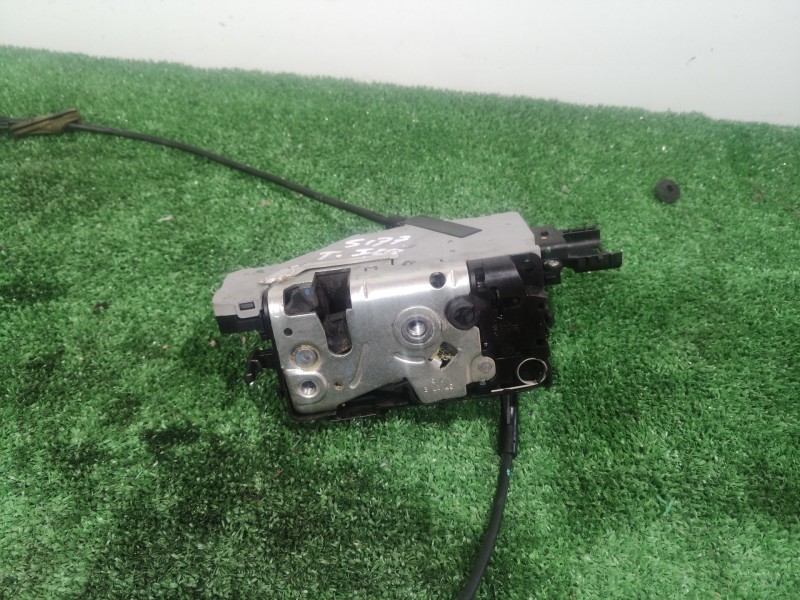 Recambio de cerradura puerta trasera izquierda para citroën c4 picasso business class referencia OEM IAM 24090816 24090816 24087