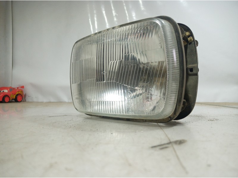 Recambio de faro izquierdo para maserati biturbo 425 referencia OEM IAM   