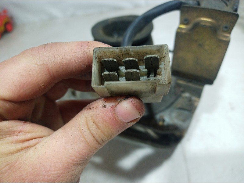 Recambio de faro izquierdo para maserati biturbo 425 referencia OEM IAM   