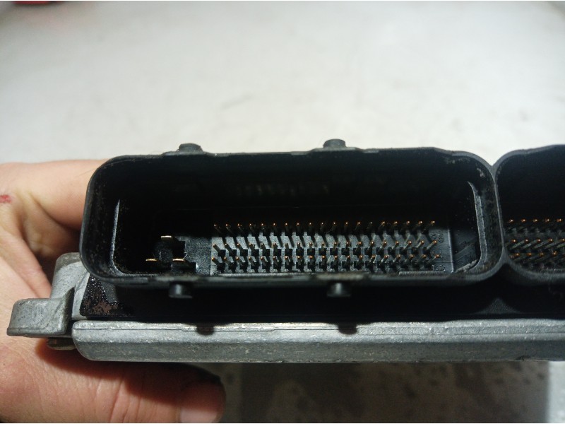 Recambio de centralita motor uce para mg mg zr referencia OEM IAM 0281001956 0281001956 0281001956